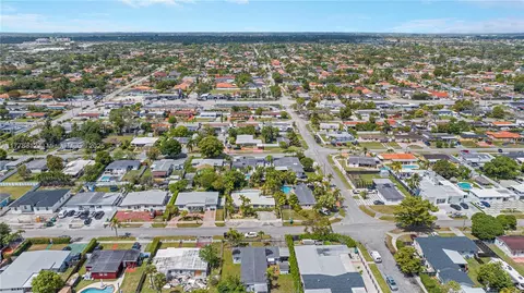 3010 SW 105th Ave, Miami, FL 33165 photo 23