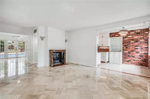 3010 SW 105th Ave, Miami, FL 33165 photo 2