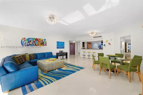 Undisclosed, Surfside, FL 33154 photo 14