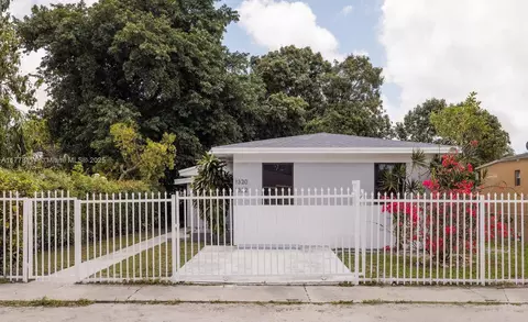 1320 NW 44th St, Miami, FL 33142
