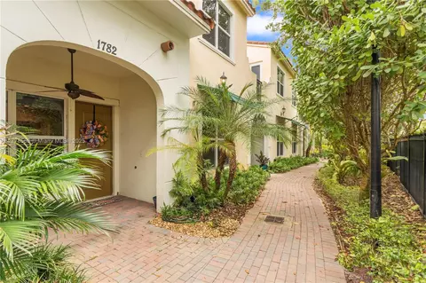 1782 NW 124th Pl, Pembroke Pines, FL 33028