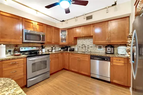 2812 N 46th Ave #G367, Hollywood, FL 33021