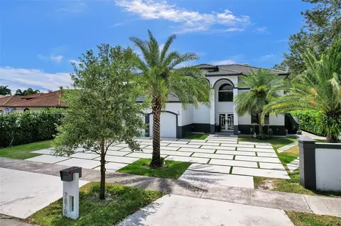 7870 NW 160th Ter, Miami Lakes, FL 33016