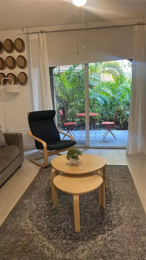 19877 E Country Club Dr #3105, Aventura, FL 33180