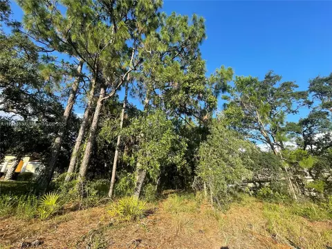 108 Cypress Blvd E, Homosassa Springs, FL 34446