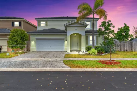 3375 NE 2nd St, Homestead, FL 33033