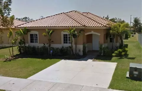 19084 SW 319th St, Homestead, FL 33030