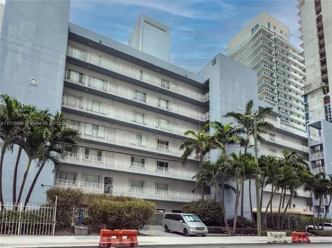 677 NE 24th St #407, Miami, FL 33137