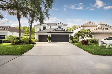 1230 Delray Lakes Dr, Delray Beach, FL 33444