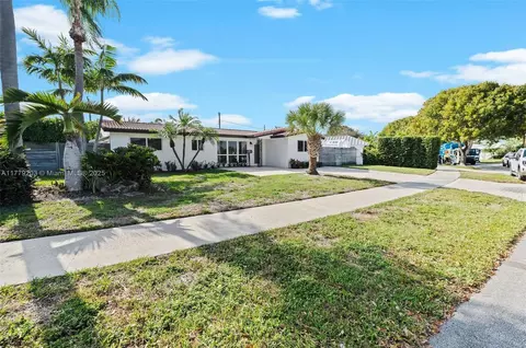 5911 NE 21st Ter, Fort Lauderdale, FL 33308