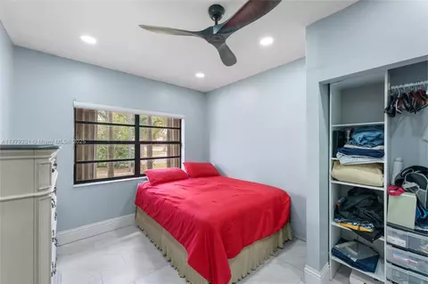 6345 NW 201st Ln, Hialeah, FL 33015 photo 27
