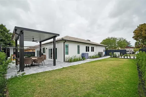 7645 SW 164th Pl, Miami, FL 33193