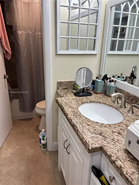 Bath - 10777 W Sample Rd #714, Coral Springs, FL 33065 photo 2 of 4