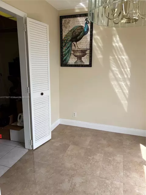 Dining - 10777 W Sample Rd #714, Coral Springs, FL 33065 photo 5 of 5