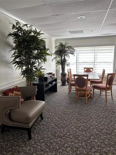 Dining - 10777 W Sample Rd #714, Coral Springs, FL 33065 photo 2 of 5