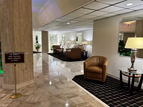 Entry Way - 10777 W Sample Rd #714, Coral Springs, FL 33065 photo 1 of 2
