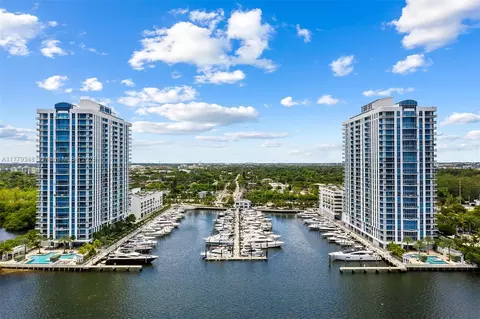 17301 E Biscayne Blvd #310, North Miami Beach, FL 33160