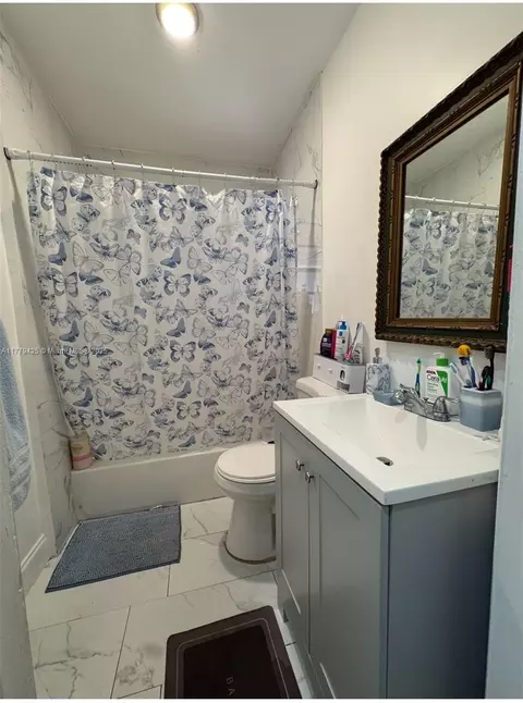 602 E 50th St, Hialeah, FL 33013 photo 6