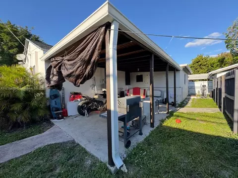 602 E 50th St, Hialeah, FL 33013 photo 14