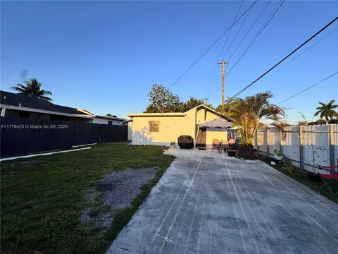 602 E 50th St, Hialeah, FL 33013 photo 16
