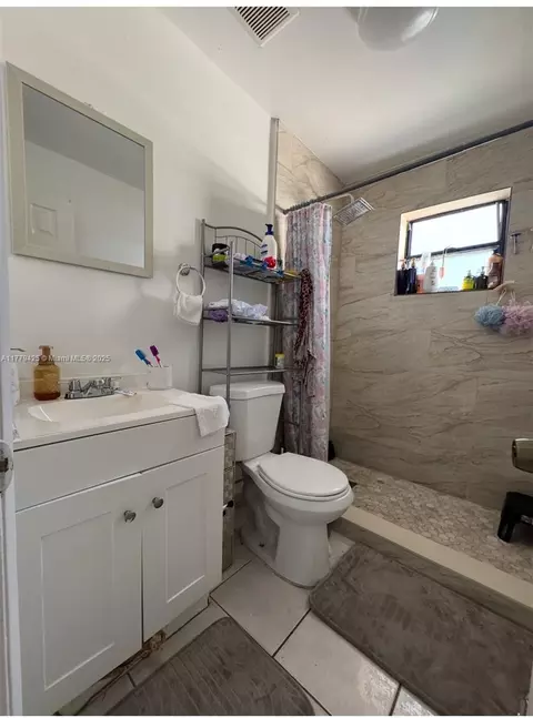 602 E 50th St, Hialeah, FL 33013 photo 18