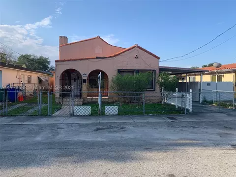 3444 NW 4th St, Miami, FL 33125