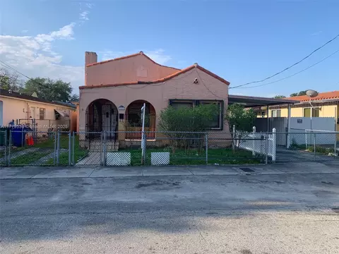 3444 NW 4th St, Miami, FL 33125