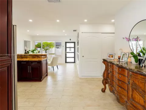 820 W 54th St, Hialeah, FL 33012 photo 7