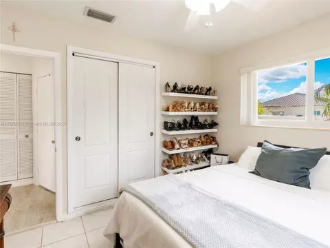 820 W 54th St, Hialeah, FL 33012 photo 24