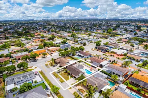 820 W 54th St, Hialeah, FL 33012 photo 34
