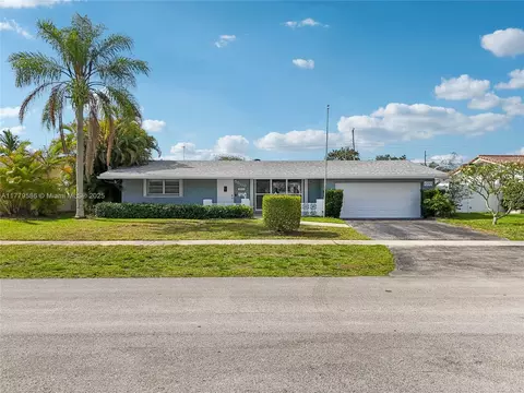 5500 Monroe St, Hollywood, FL 33021