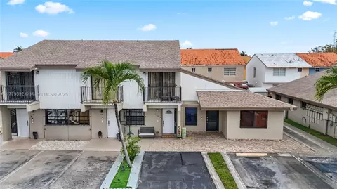 5386 W 24th Ave #109, Hialeah Gardens, FL 33016