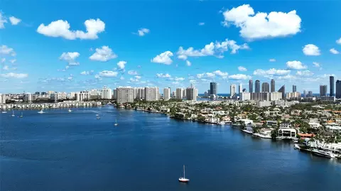 16476 NE 27th Ave #50, North Miami Beach, FL 33160