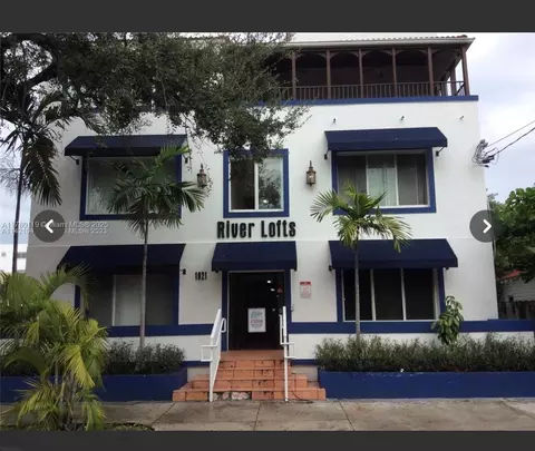 1021 NW 3rd St #302, Miami, FL 33128