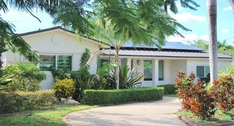 13000 Coronado Ln, North Miami, FL 33181