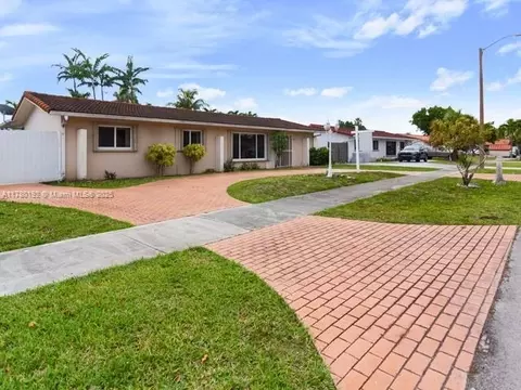 9864 SW 26th Ter, Miami, FL 33165