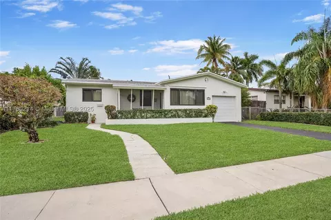 7340 Taylor St, Hollywood, FL 33024
