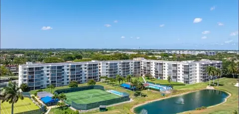 691 S Hollybrook Dr #104, Pembroke Pines, FL 33025