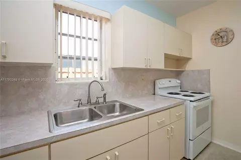 Kitchen - 73 E 53rd Ter, Hialeah, FL 33013 photo 1 of 2