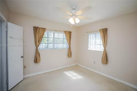 Bedroom - 73 E 53rd Ter, Hialeah, FL 33013 photo 3 of 4