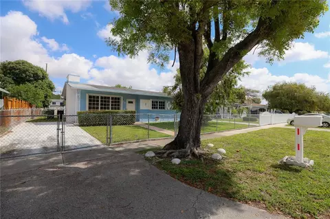 Exterior - 73 E 53rd Ter, Hialeah, FL 33013 photo 2 of 7