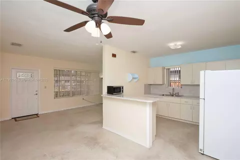 Living - 73 E 53rd Ter, Hialeah, FL 33013 photo 4 of 5