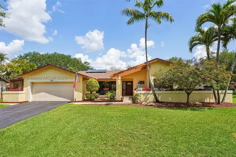 12105 Lymestone Way, Hollywood, FL 33026