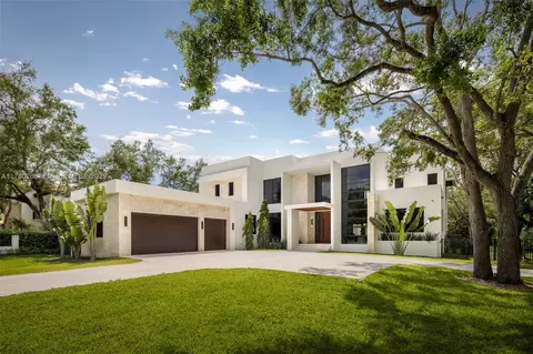 Exterior - 5796 SW 91 St, Pinecrest, FL 33156 photo 2 of 5