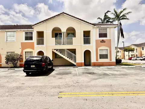 2524 SE 16th Rd #201, Homestead, FL 33035