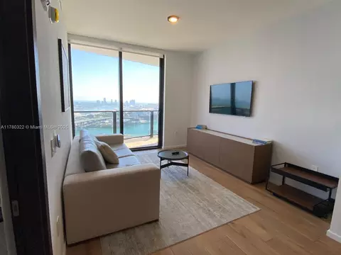 398 NE 5th St #2910, Miami, FL 33132