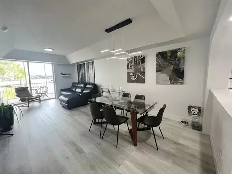 10770 NW 66th St #203, Doral, FL 33178