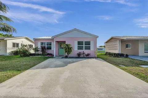 6000 NW 68th Ter, Tamarac, FL 33321