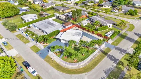 14441 SW 291st St, Homestead, FL 33033
