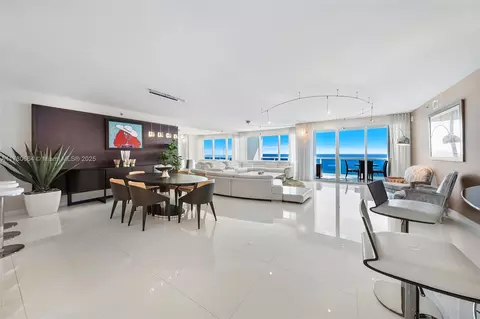 2711 S Ocean Dr #1904, Hollywood, FL 33019